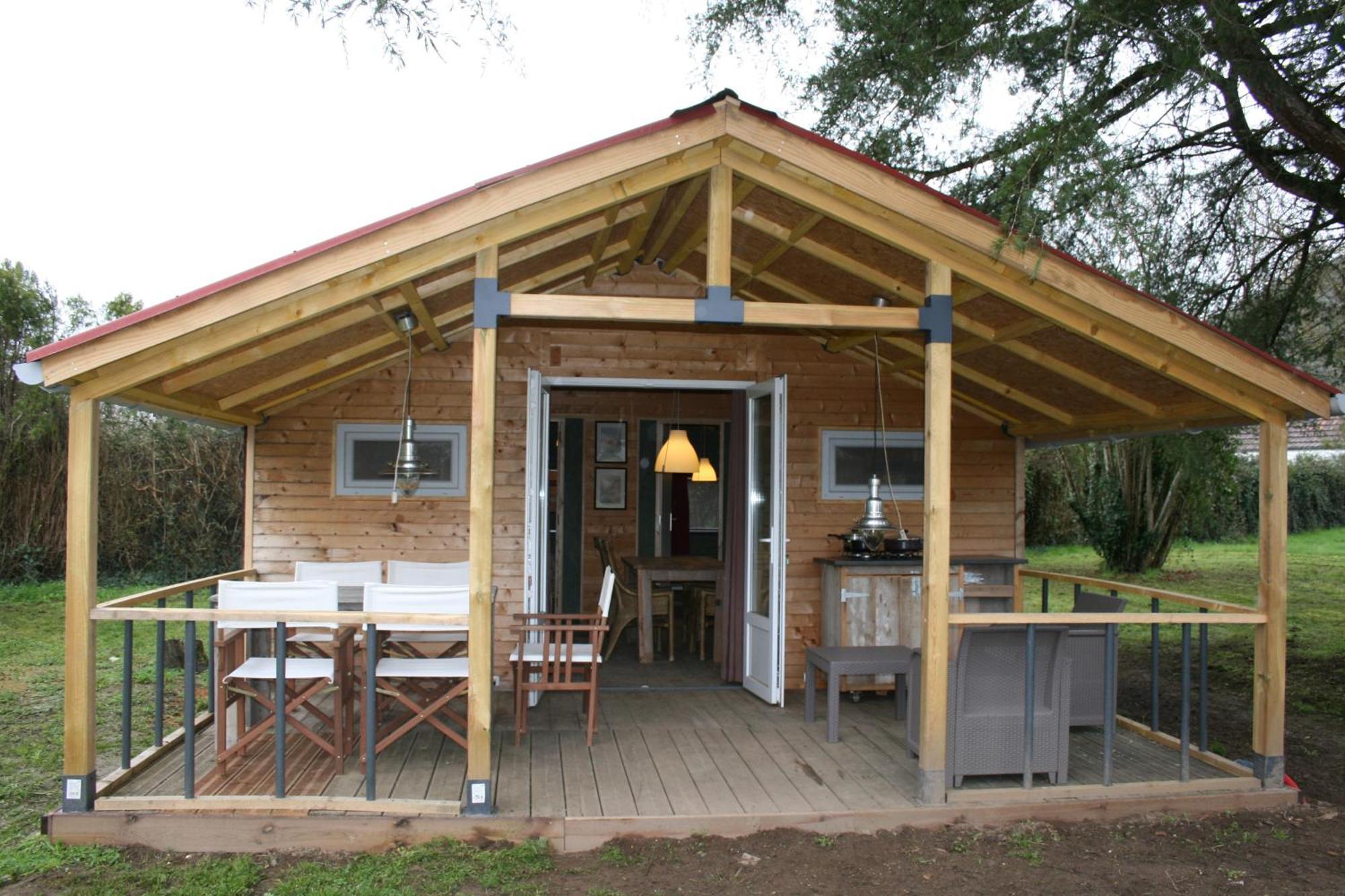Domaine Des Hirondelles Saint-Vincent-de-Cosse Exterior foto