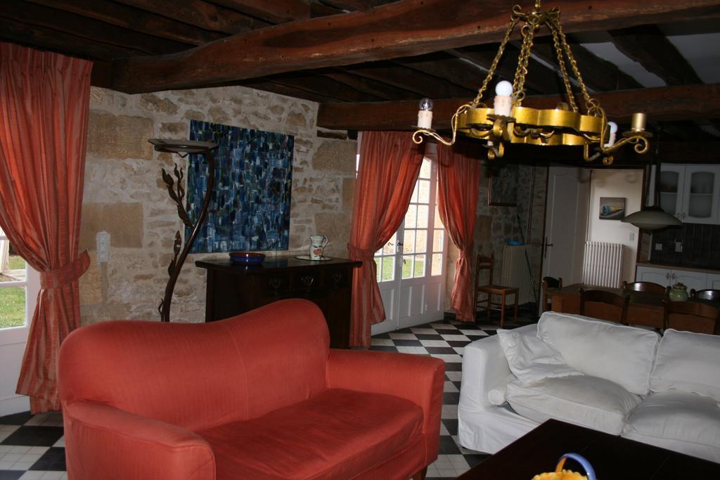 Domaine Des Hirondelles Saint-Vincent-de-Cosse Exterior foto